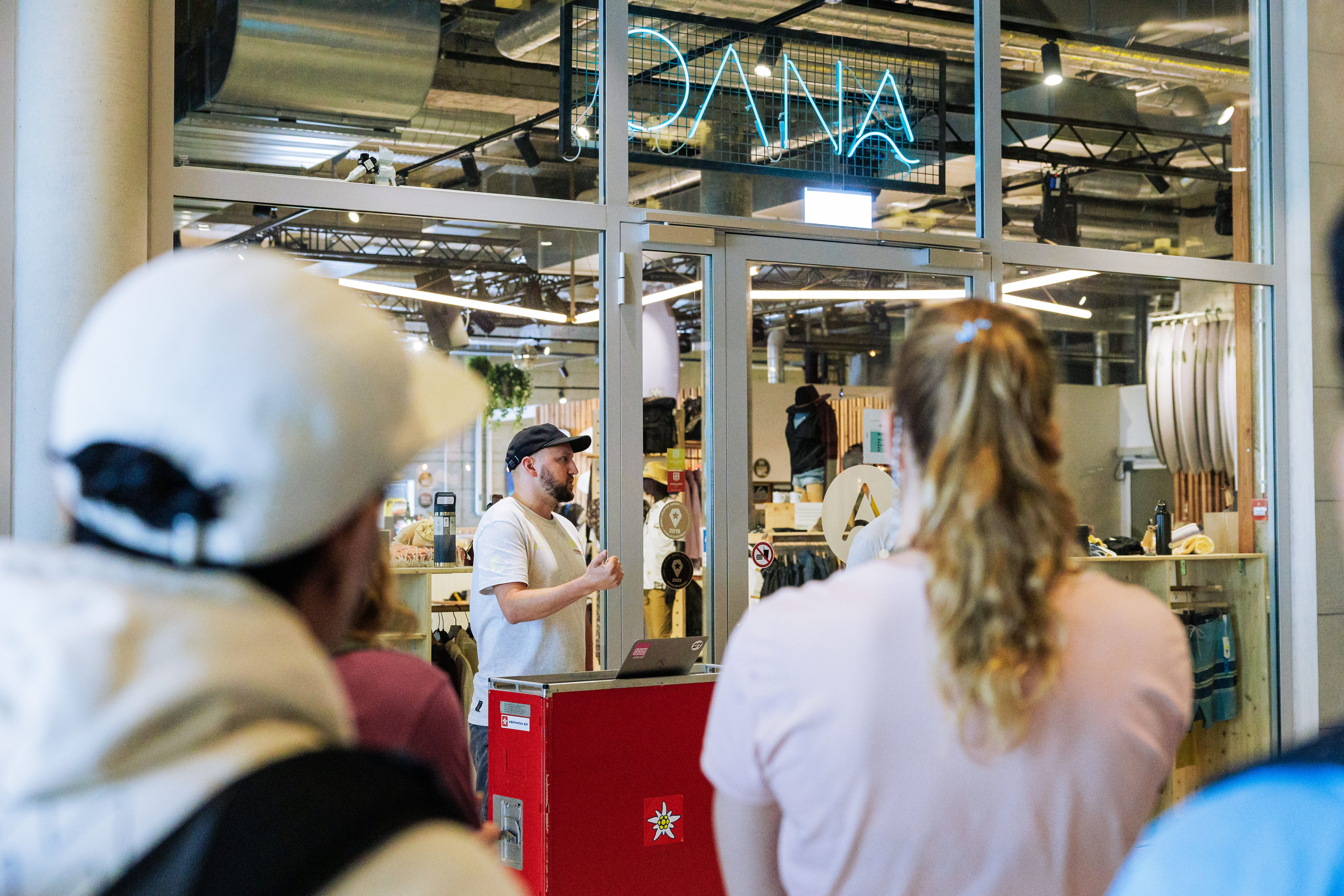 Eröffnung der ersten Europäischen Rapid Surf Meisterschaft